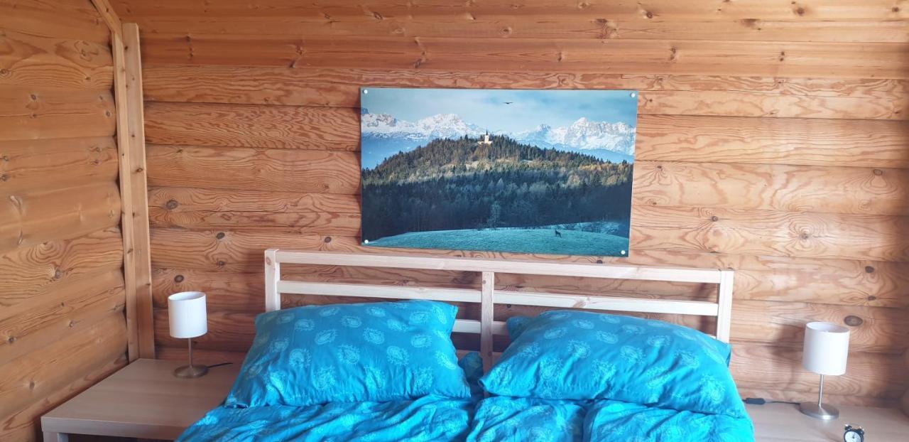 Cosy Spacious Wooden Chalet Na Hrib Stiska Vas Exterior photo